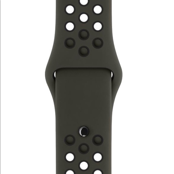 black nike sport band